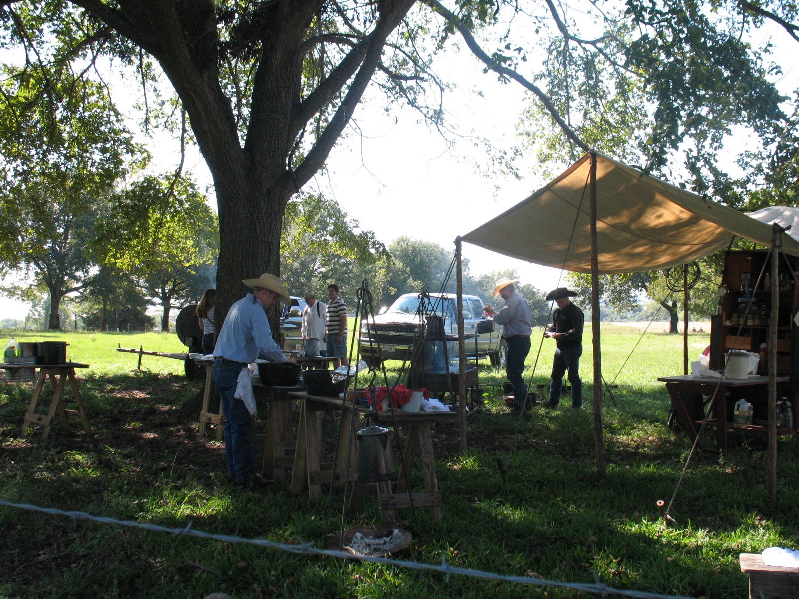 A ranch breakfast under the trees